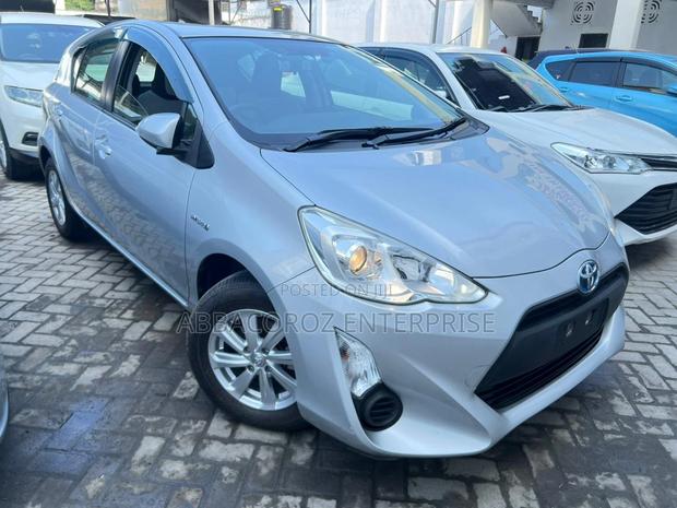 Toyota Aqua 2016 in Silver: Compact, Affordable Hybrid
