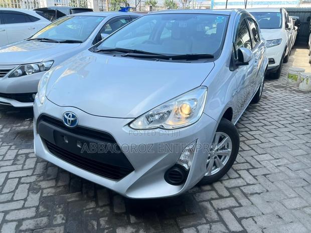 Toyota Aqua 2016 in Silver: Compact, Affordable Hybrid