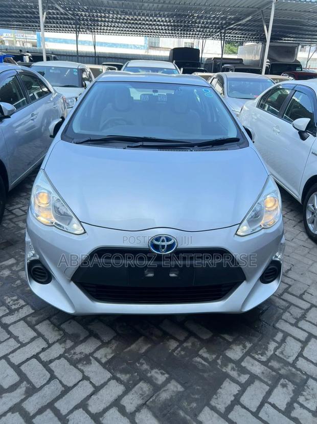 Toyota Aqua 2016 in Silver: Compact, Affordable Hybrid