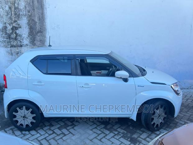 Silver 2016 Suzuki Ignis Hybrid 1.2 AWD - Sleek Compact Crossover