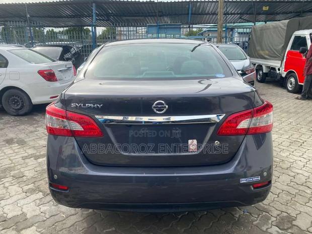 Used 2016 Nissan Sylphy in Brown - Affordable Luxury