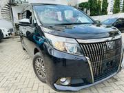 2016 Toyota Esquire 2.0 AWD 7-seater Black for sale