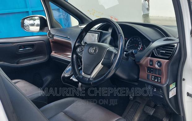 Pearl 2016 Toyota Esquire - Pre-Owned Luxury Sedan