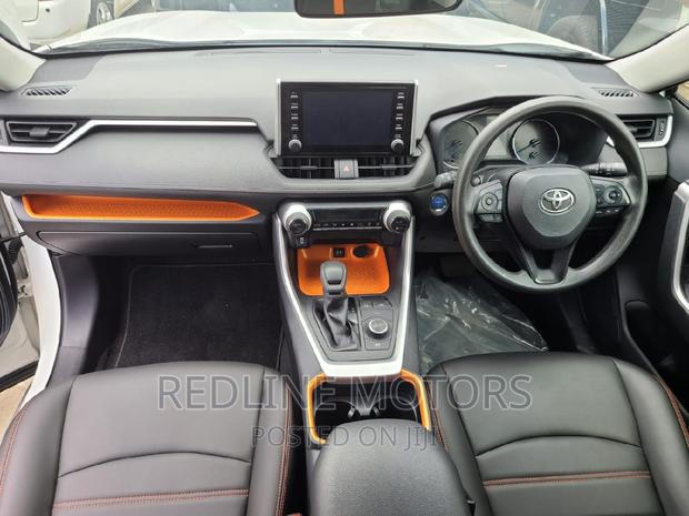 All-Wheel Drive 2019 Toyota RAV4 LE - White Off-Road SUV