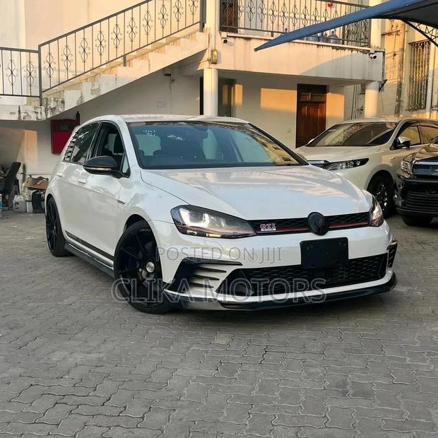 Volkswagen Golf 2017 White - Reliable Used Vehicle