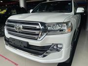 2016 Toyota Land Cruiser ZX 4.6 V8 White: Used SUV with Powerful Engine for sale