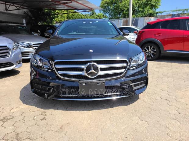 2017 Black Mercedes-Benz E250: Sophisticated Performance