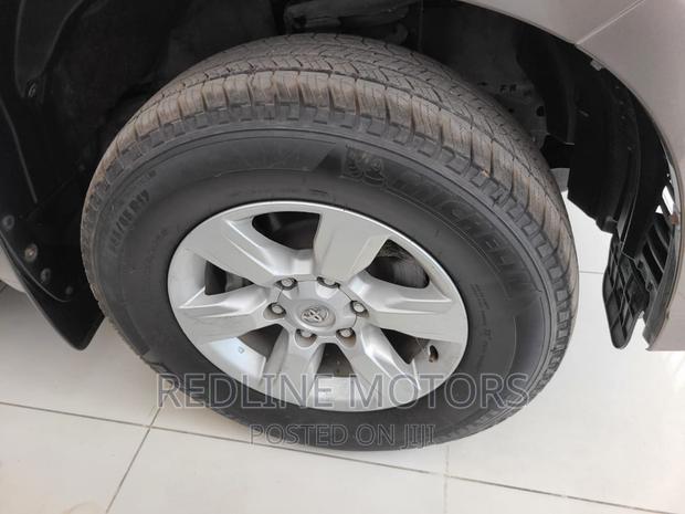 2016 Toyota Land Cruiser Prado 2.8 D-4D Gray - Pre-owned Excellence