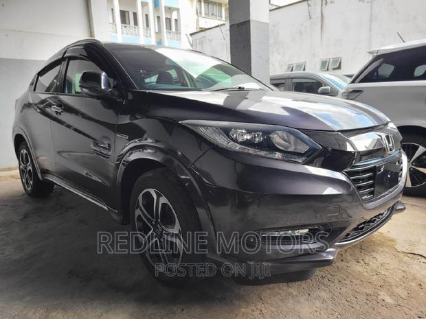 2016 Honda Vezel 1.5 Hybrid 2WD - Gray: Fuel-Efficient Crossover
