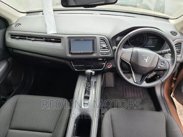 2016 Honda Vezel 2WD Gold - 1.5L Engine