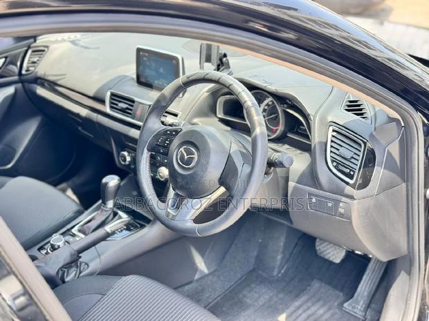 2016 Mazda Axela in Matt Black: A Stylish, Powerful Choice