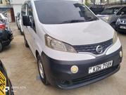 White Nissan NV200 2015: Perfect for City Commuting for sale