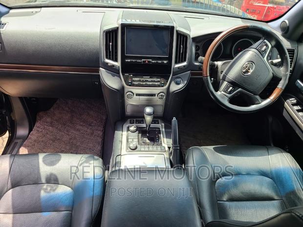 Black 2016 Toyota Land Cruiser 4.6 V8 AX - Used