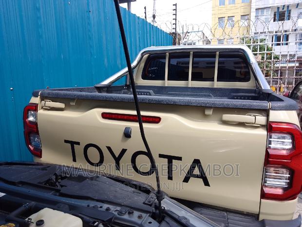 2017 Beige Toyota Hilux: A Versatile and Reliable Truck Awaits