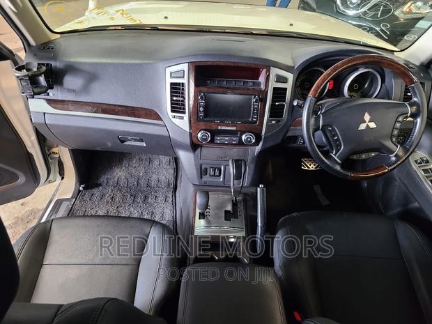 2016 Mitsubishi Pajero V80 DI-D 3.2 White - Luxury 4x4 Adventure Vehicle