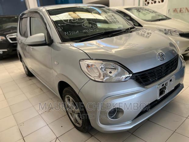 2016 Toyota Passo Silver - Compact Car with Power & Efficiency