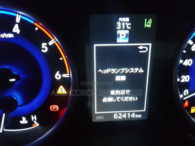2016 Toyota Hilux Black Out: Dark and Distinctive Pickup