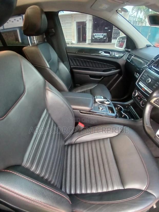White Mercedes-Benz GLE 350d 4MATIC 2017 - High-End SUV on Offer