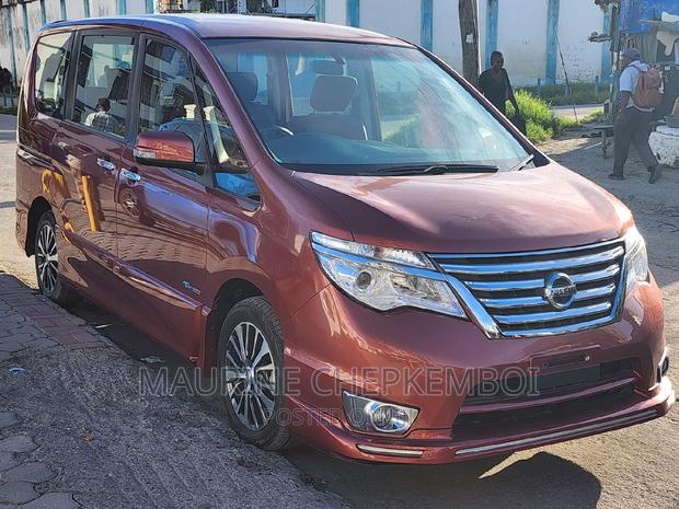 Red 2016 Nissan Serena: Comfort, Style, and Space for All