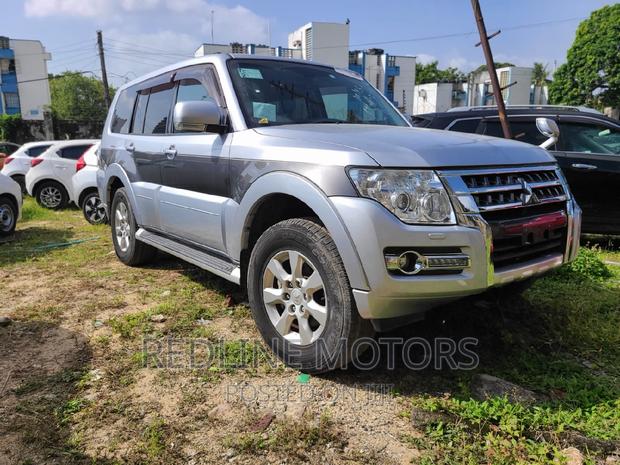 Mitsubishi Pajero V80 3.0 VR-I - Silver 2016