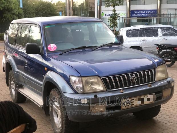 2002 Toyota Land Cruiser Prado 3.0 D-4D Blue - Stylish Off-road SUV