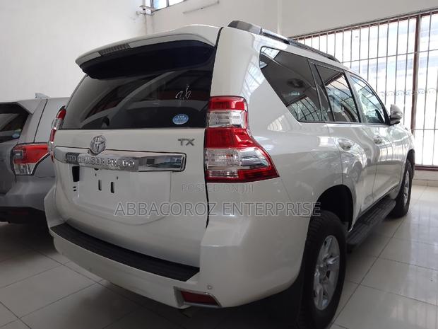 2017 Toyota Land Cruiser Prado 2.8D Ivory 4x4 Off-road