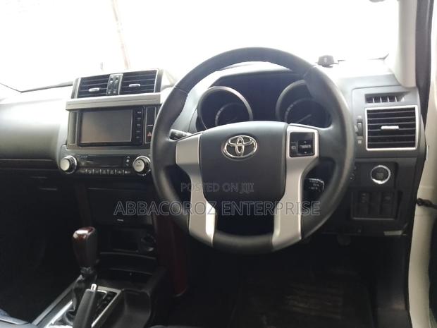 2017 Toyota Land Cruiser Prado 2.8D Ivory 4x4 Off-road