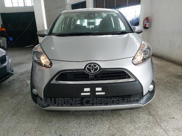2016 Toyota Sienta 1.5 AWD Silver - Affordable Luxury
