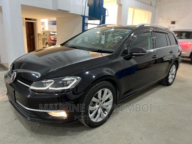 Volkswagen Golf 2017 - Black Edition: Modern and Elegant