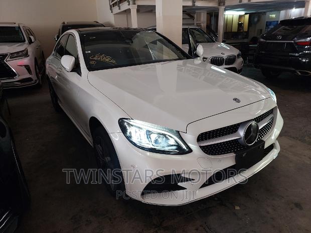 2018 Mercedes-Benz C200: White and Ready to Drive