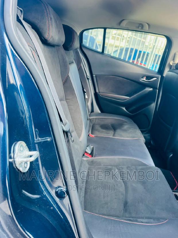 2017 Mazda Axela Blue: The Perfect Combination of Power and Style