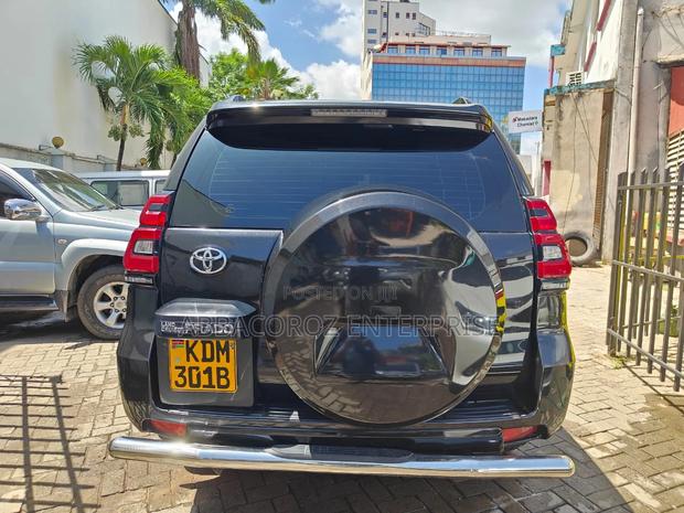 Matt Black 2015 Toyota Land Cruiser Prado 3.0 D-4D (190 Hp) 7-Seater