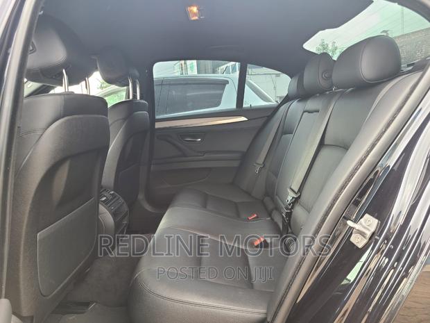 BMW 523i 2016 Black Sedan - The Perfect Combination of Style and Power