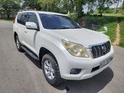 Luxury 2012 Toyota Land Cruiser Prado Pearl: Elevate Your Driving Experience for sale