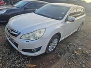 2011 Subaru Legacy in Pearl: Pre-owned Sedan for Sale for sale