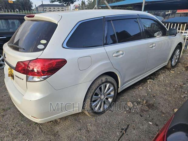 2011 Subaru Legacy in Pearl: Pre-owned Sedan for Sale