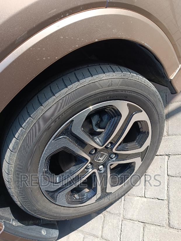 2016 Honda Vezel Hybrid 2WD 1.5L - Gold