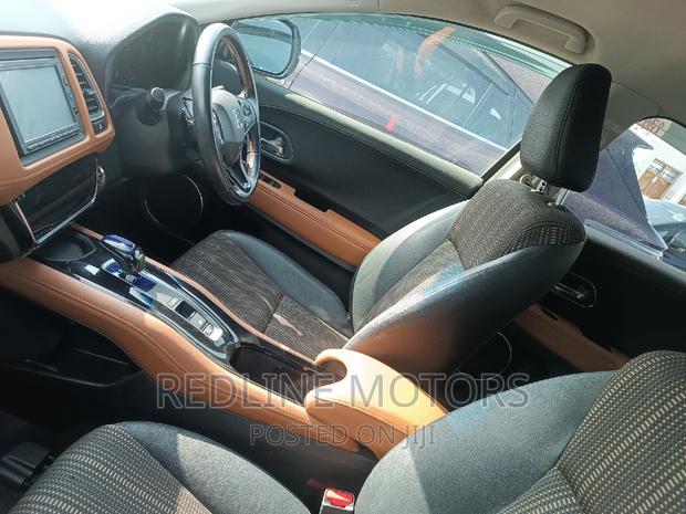 2016 Honda Vezel Hybrid 2WD 1.5L - Gold