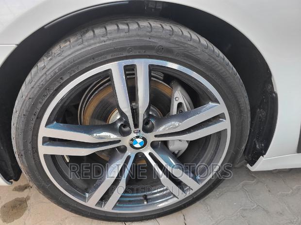 White BMW 7 Series 2017 - Stunning, High-End Luxury Car