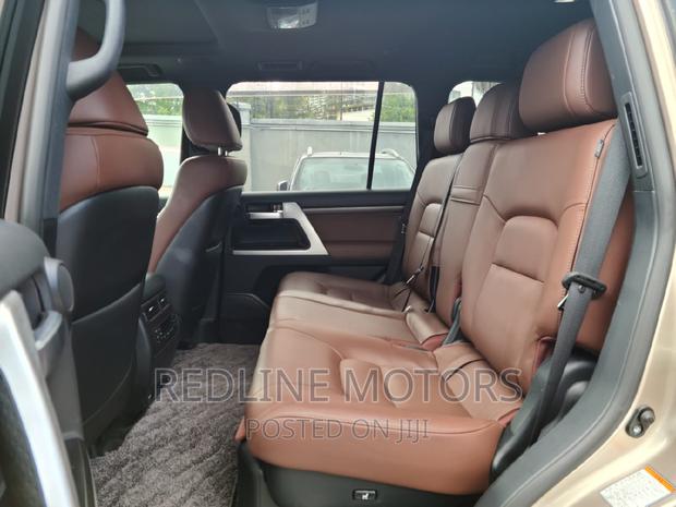 Gold 2016 Toyota Land Cruiser 4.6 V8 ZX - Used, Powerful Off-Roader