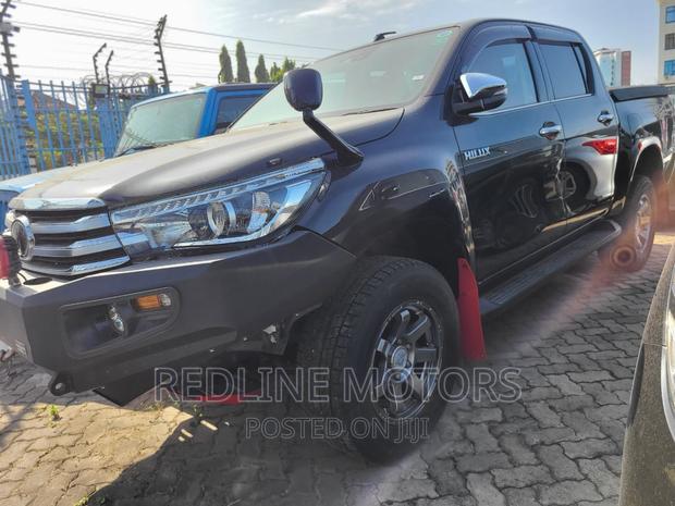 2019 Toyota Hilux Black: Powerful and Stylish Pickup Truck