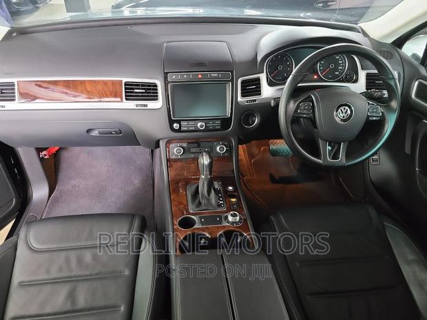 2016 Volkswagen Touareg TDI Executive AWD 4MOTION Black - Premium SUV