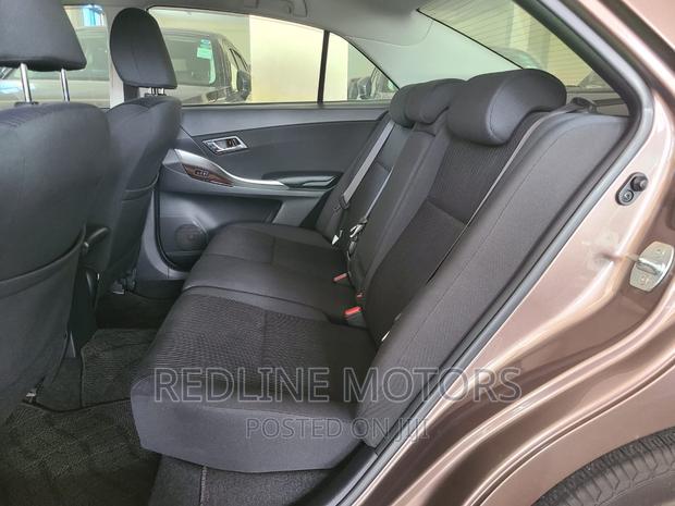 2017 Toyota Allion Gold - Stylish Used Luxury Car