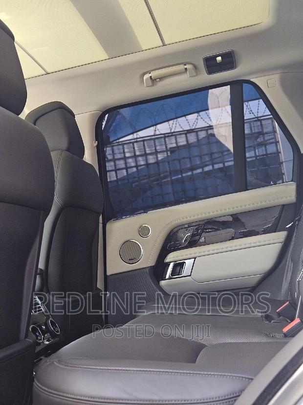2019 Land Rover Range Rover Supercharged 3.0L V6 White - Premium Off-Roader