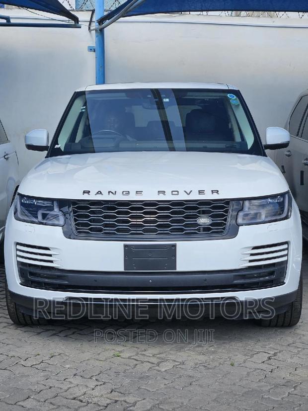 2019 Land Rover Range Rover Supercharged 3.0L V6 White - Premium Off-Roader