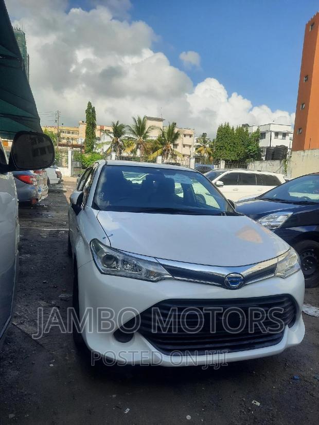 2017 Toyota Axio 1.5 Hybrid 2WD - Stylish and Efficient