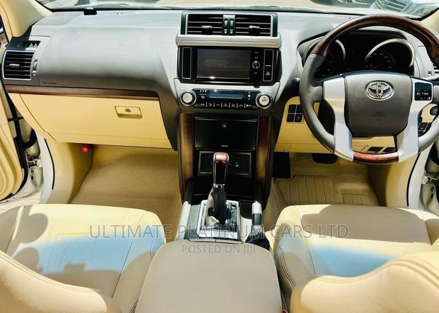 2016 Toyota Land Cruiser Prado 2.7: Sophisticated Off-Road Vehicle