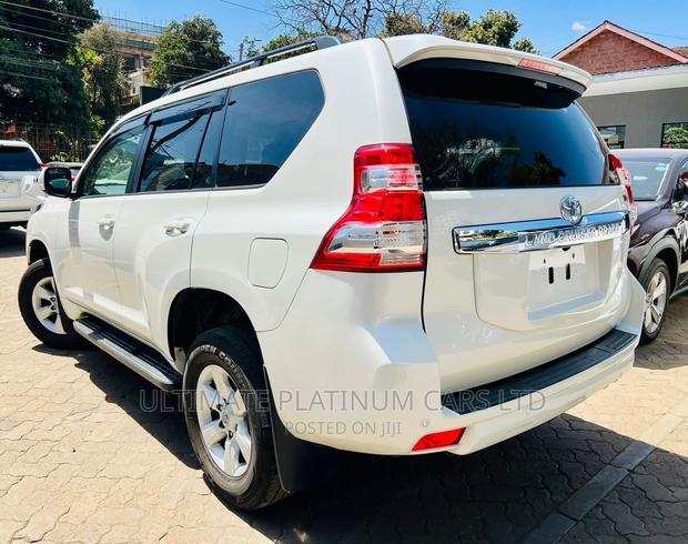 2016 Toyota Land Cruiser Prado 2.7: Sophisticated Off-Road Vehicle