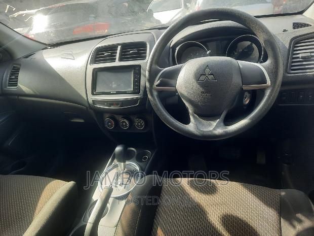 2017 Mitsubishi RVR - Silver Premium Edition