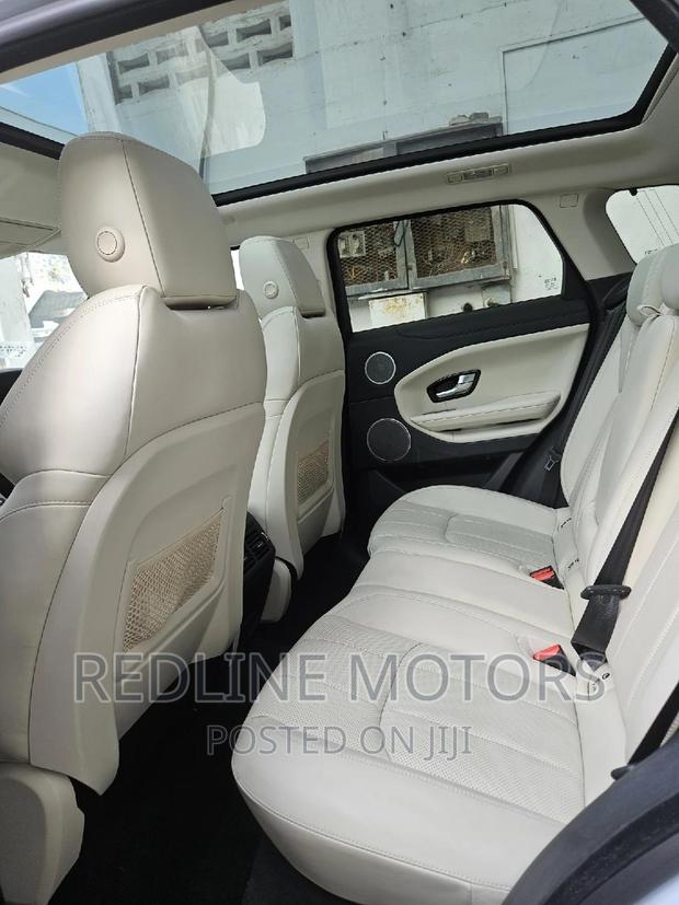 2016 Land Rover Range Rover Evoque SE 5dr 4x4 (2.0L 4cyl 9A) - White
